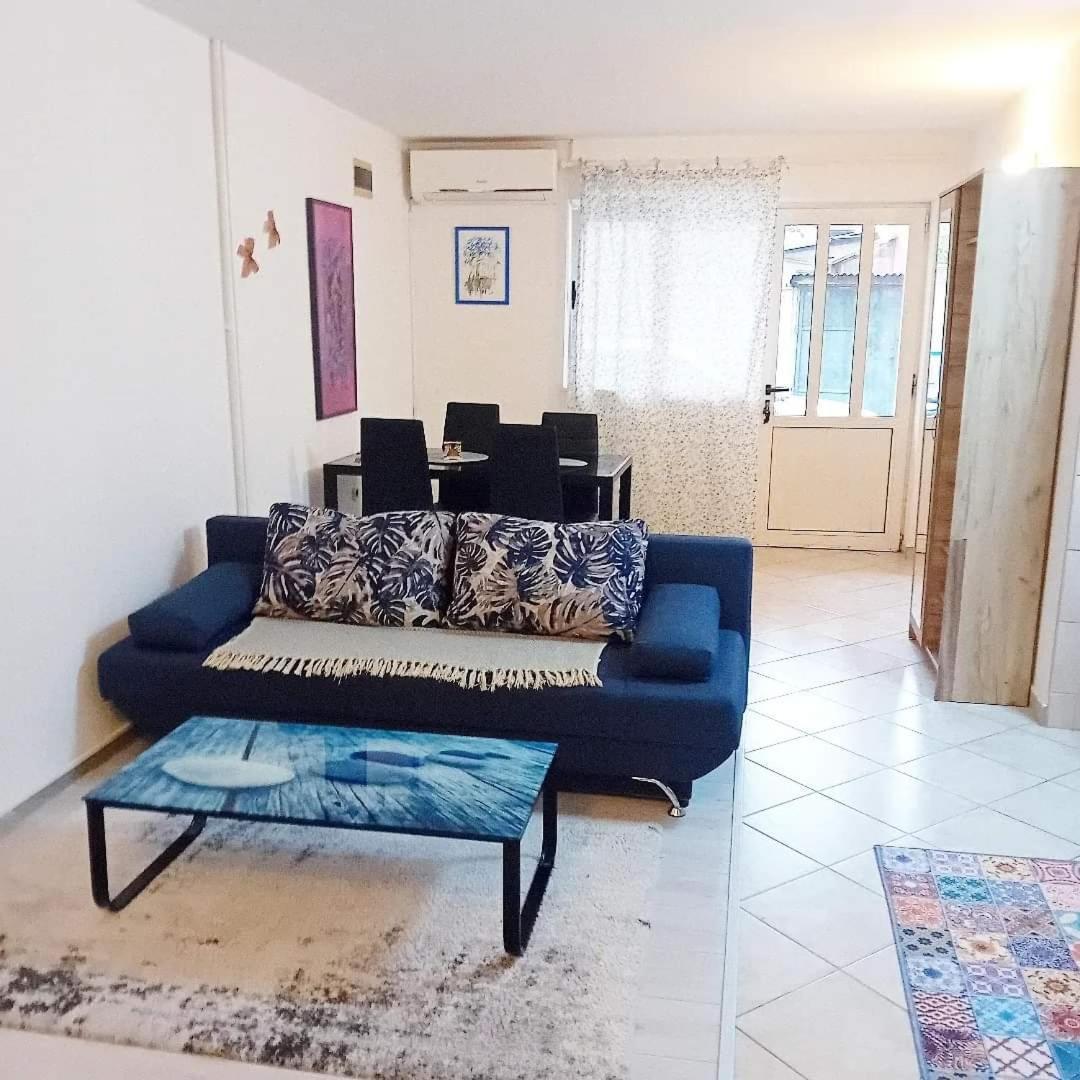 Apartment Nikol Zagreb Exterior foto